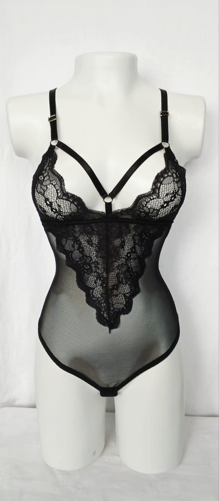 Body de lencería sexy para mujer en encaje, ropa interior femenina en Bogotá y Colombia